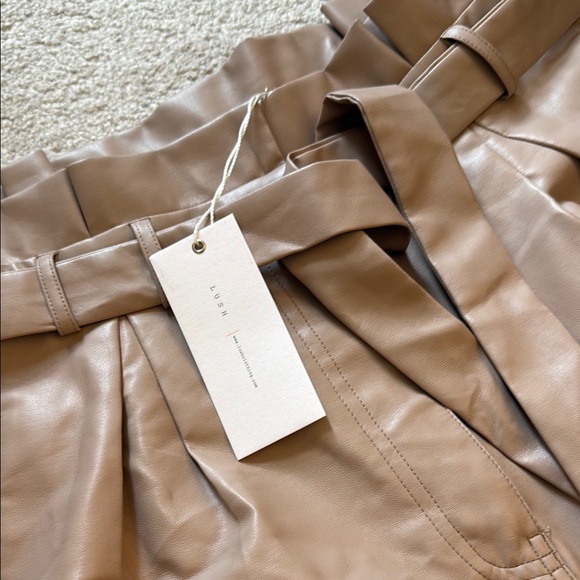 Lush Tan High Waist Shorts with Tie Belt - Picture 2 of 6